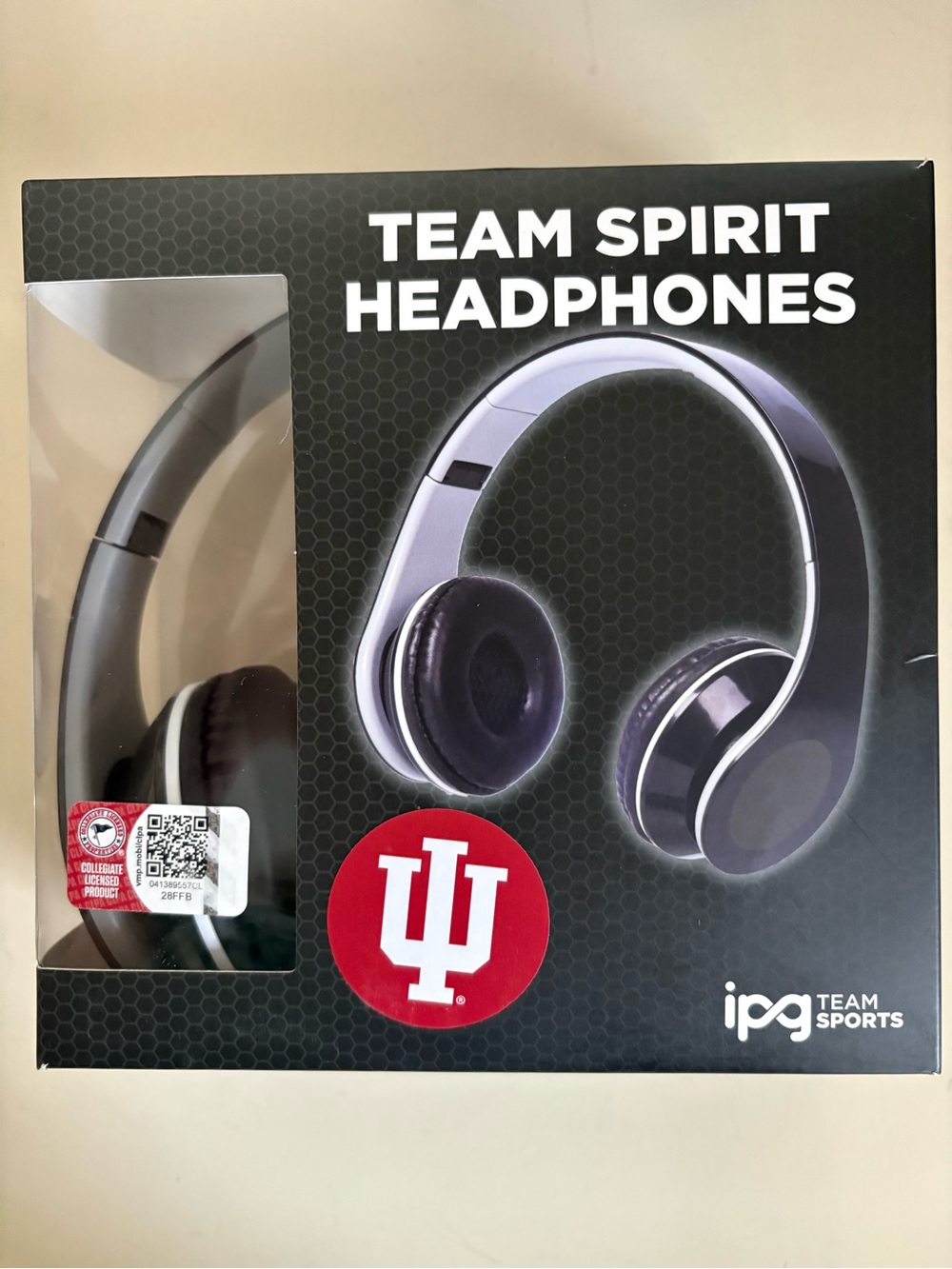 IPG Team Spirit IU Indiana University Over Ear Headphones Collapsible NCAA